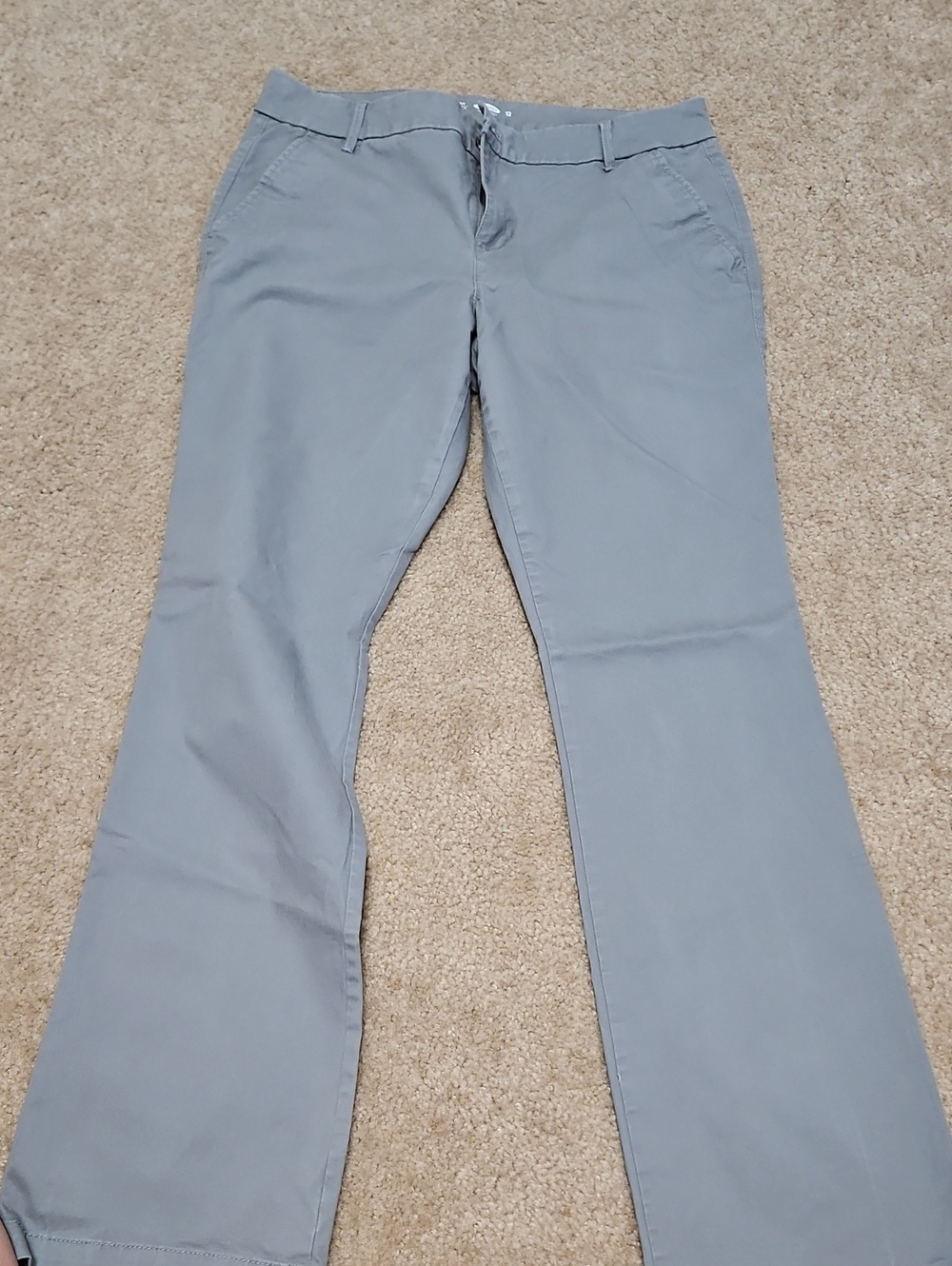 Old Navy Women's Gray Straight-Leg Pants 12